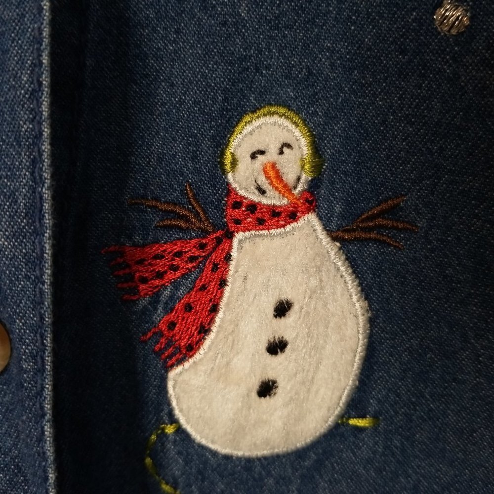 Chambray Button Down Snowman Snowflakes Shirt - image 3